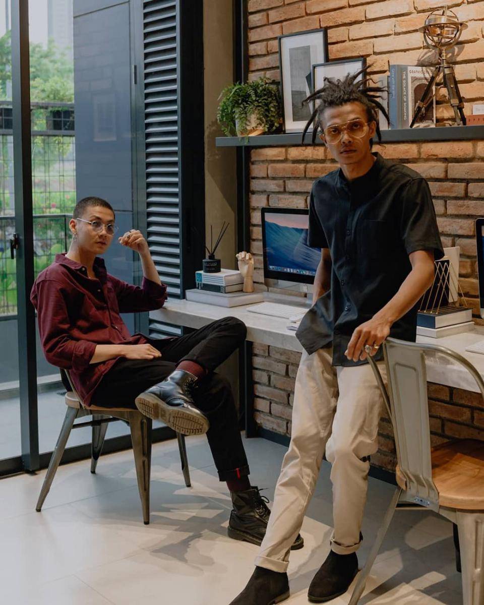ilustrasi celana chinos merek lokal (instagram.com/erigostore)