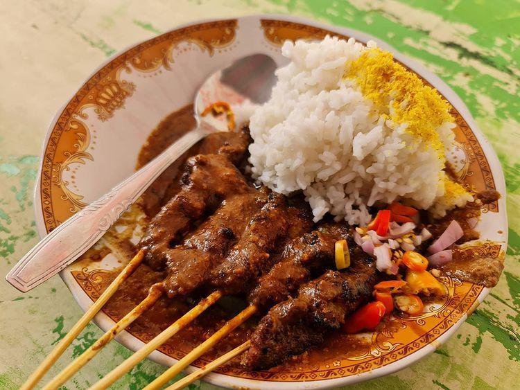 5 Sate Klopo Paling Dicari di Surabaya, Rugi Banget kalau Tidak Coba!
