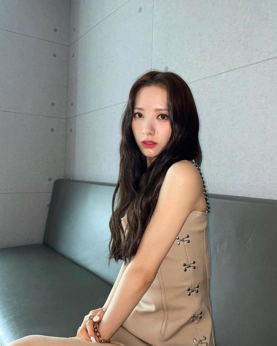 Bona WJSN (instagram.com/bn_95819)