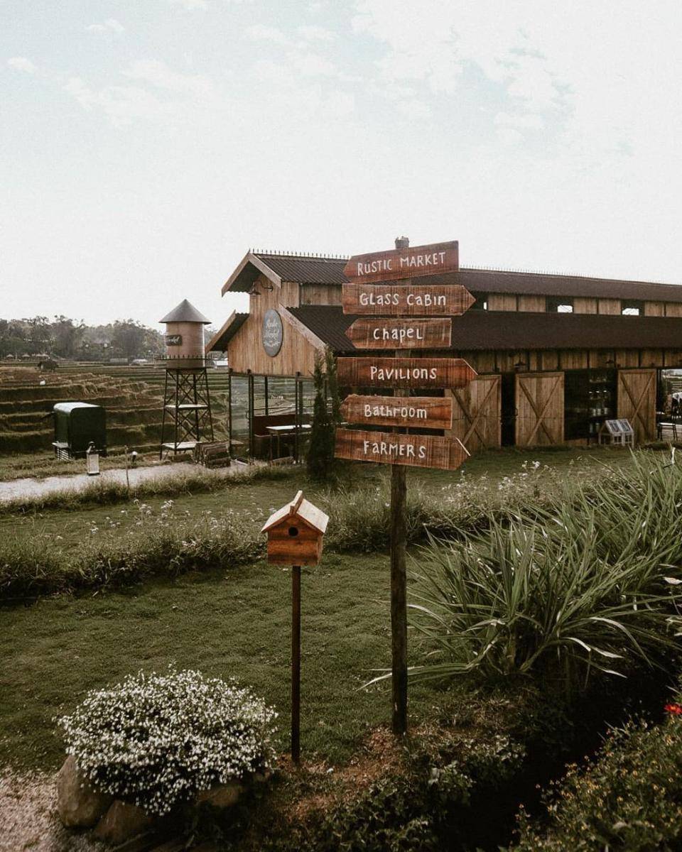 Rustic Market (instagram.com/rusticmarket.id)
