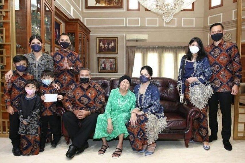 Ibu Mertua SBY Dimakamkan di Purworejo