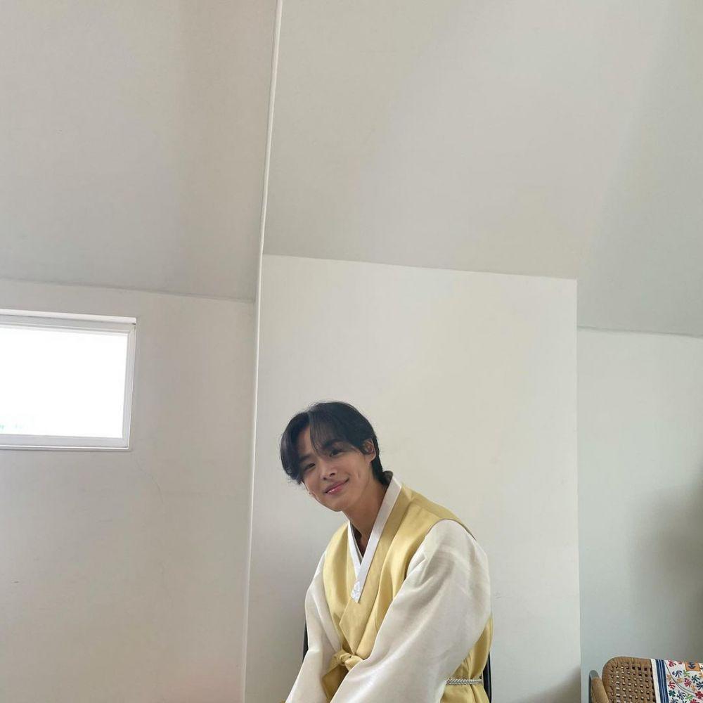 Byungchan VICTON (instagram.com/b__yccn)