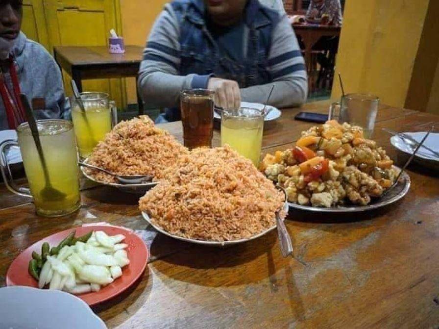 ulah penjual nasi goreng (instagram.com/memecomic.id)