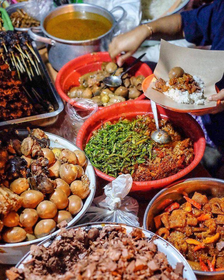 Gudeg Mercon Ibu Tinah (Instagram.com/angkytan)
