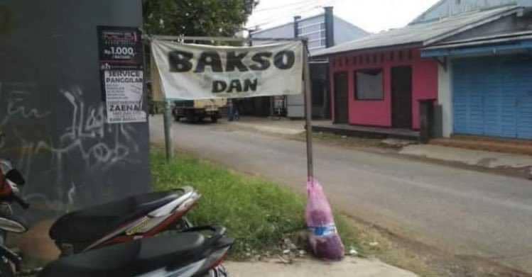 tulisan di tempat umum (twitter.com/txtdarigajelas)