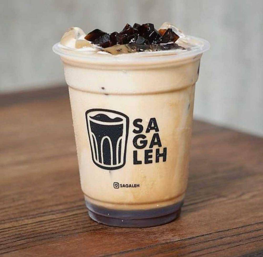 Sagaleh (instagram.com/sagaleh)