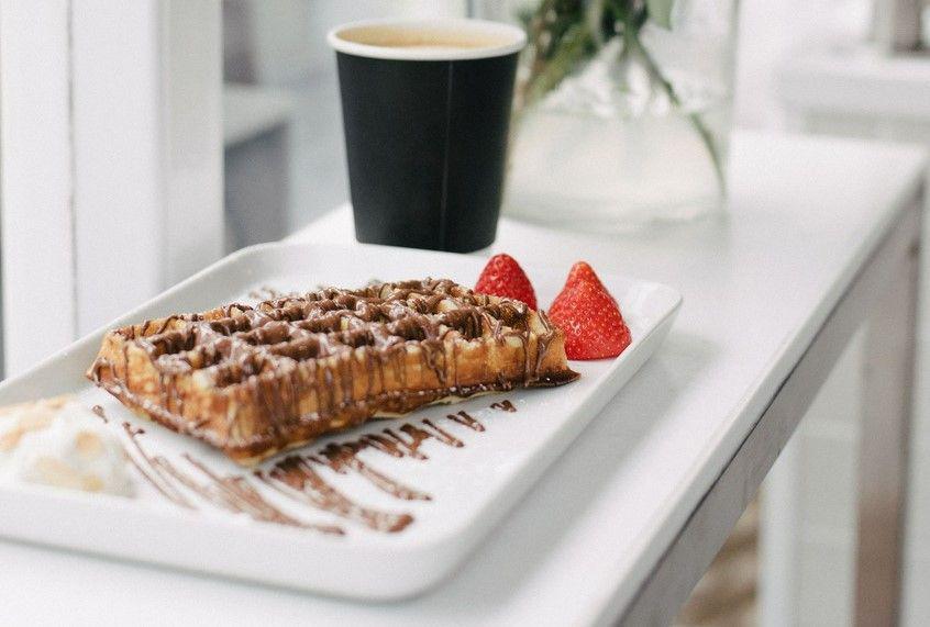 ilustrasi fluffernutter waffle (pexels.com/Olga Lioncat)