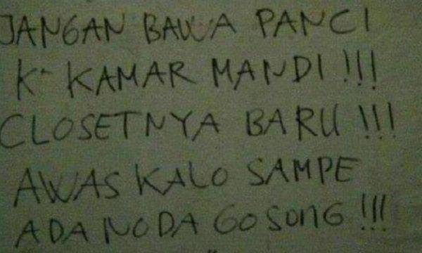 pengumuman lucu di toilet (instagram.com/recehtapiviral)
