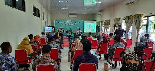 Kemenkominfo bersama Kemenag dan GNLD Siberkreasi mengadakan kegiatan Madrasah Makin Cakap Digital untuk wilayah Makassar dan Polewali Mandar. (Dok. Kominfo)