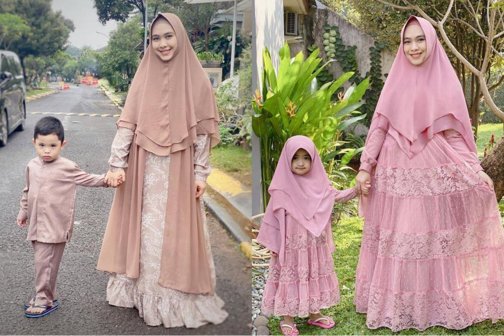 9 Inspirasi Outfit Kembar Ibu Anak ala Oki Setiana Dewi, Kompak!