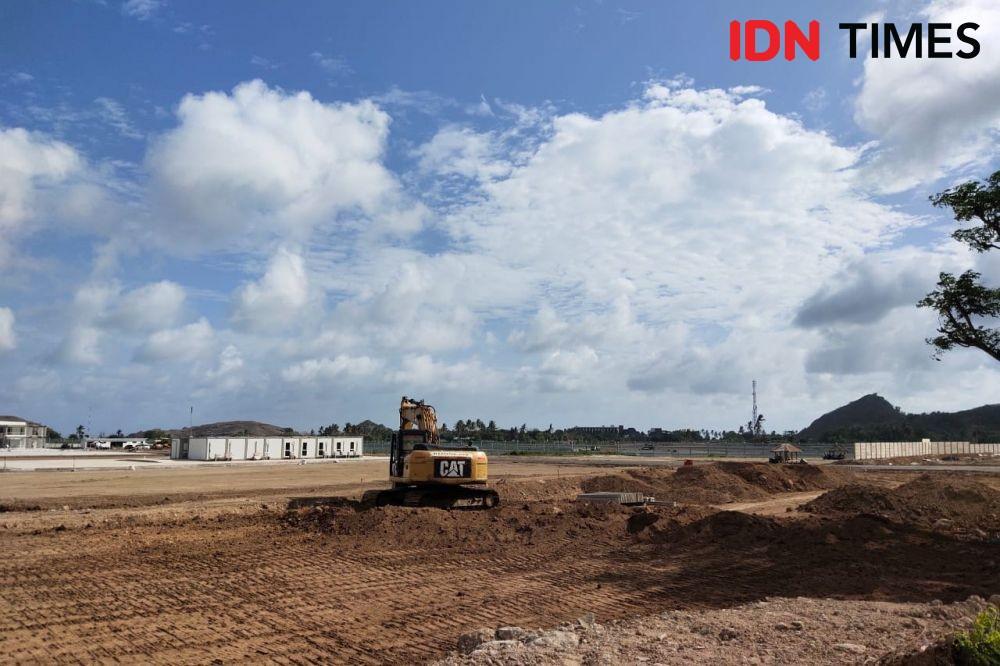 Pembangunan Sirkuit MotoGP Mandalika, Nusa Tenggara Barat (IDN Times/Ridwan Aji Pitoko)