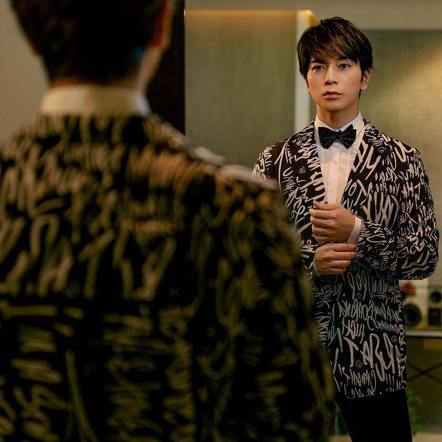 potret Jun Matsumoto (instagram.com/arashi_5_official)