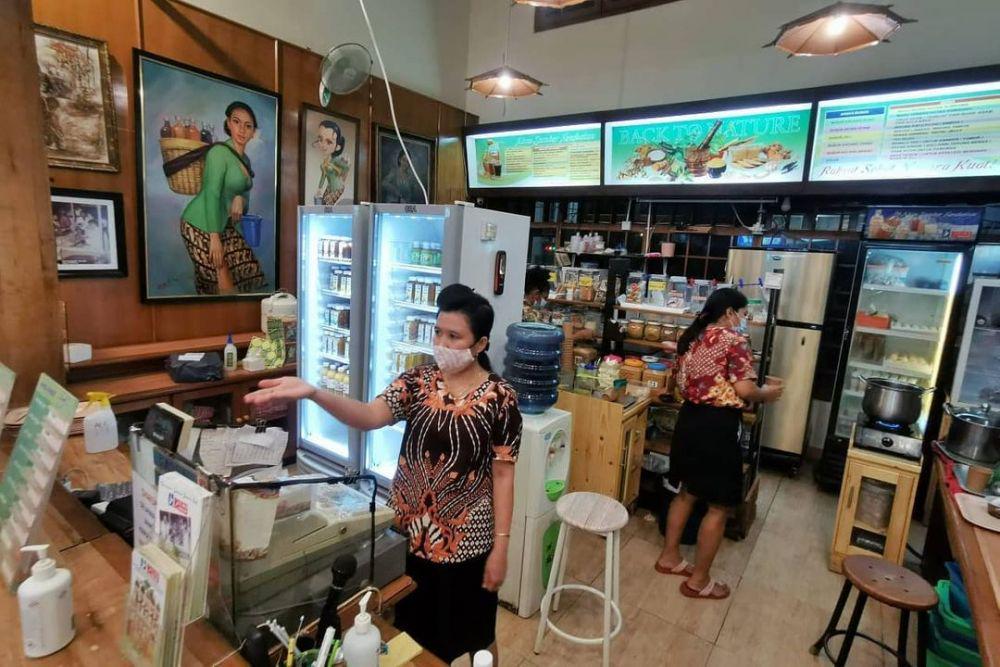 Kedai Bukti Mentjos (instagram.com/aniesbaswedan)