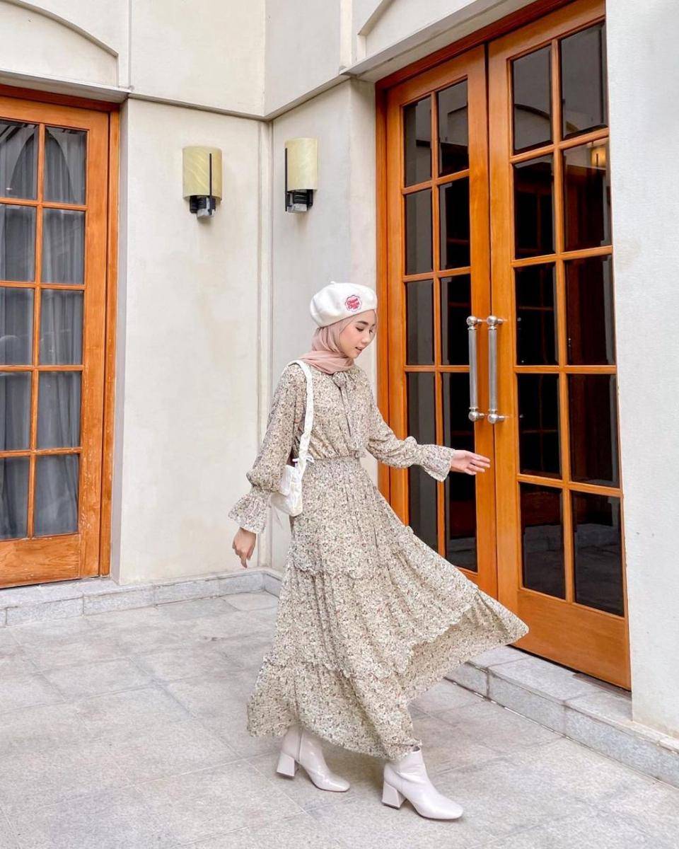 Dress Richa Etika Ulhaq. (instagram.com/richaeu/)