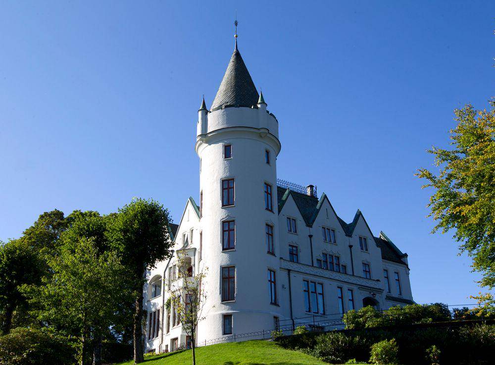 Kastil gamlehaugen (kongehuset.no)