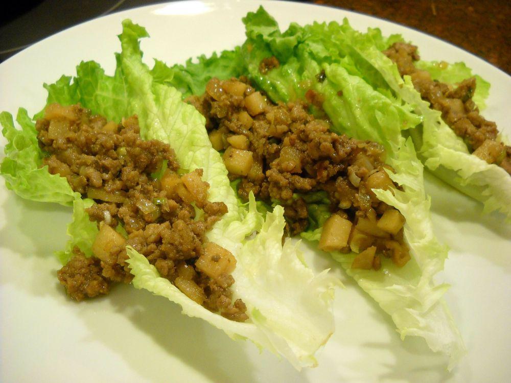 ilustrasi turkey taco lettuce (pixabay.com/schoolofeatinggood)