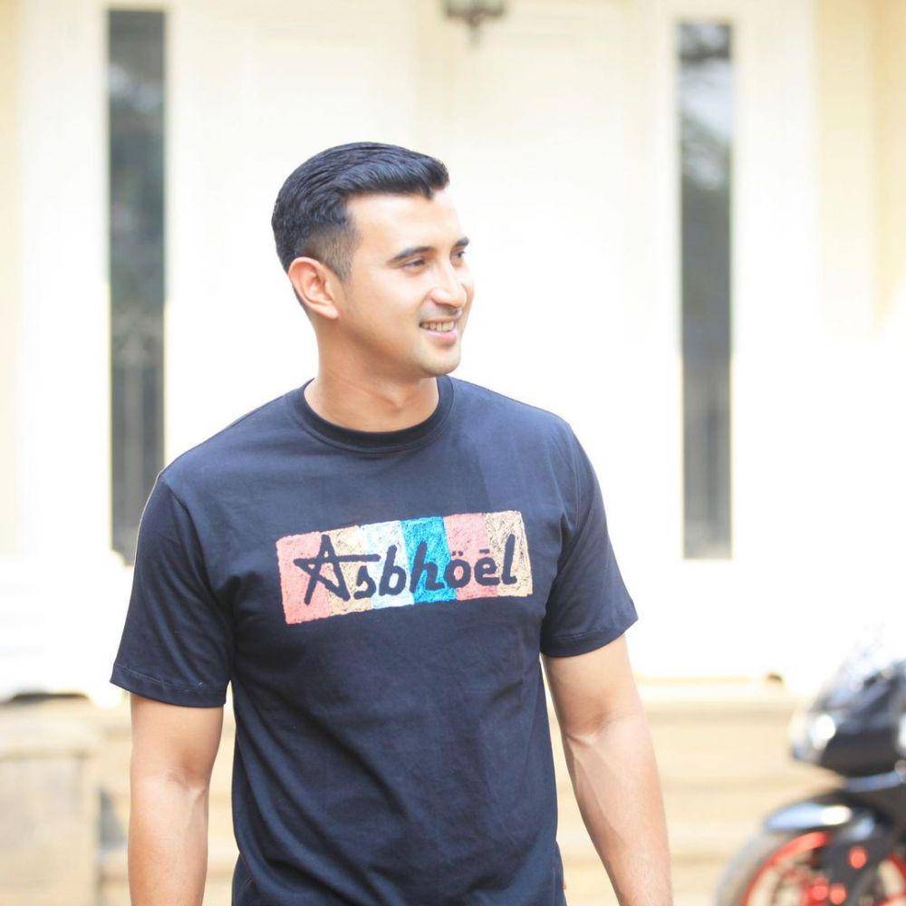 Ali Syakieb (instagram.com/alisyakieb)