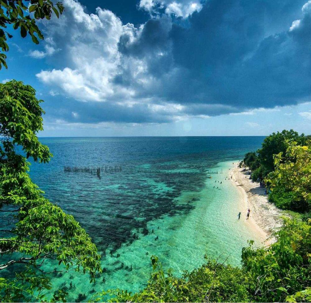 Pulau Kangean (instagram.com/dotdee_soft)