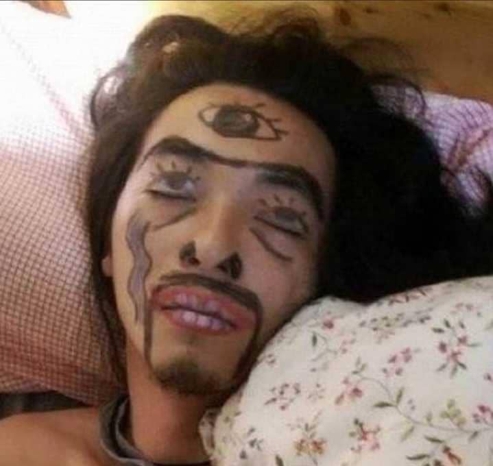 diisengin saat tidur (instagram.com/sukijan.id)