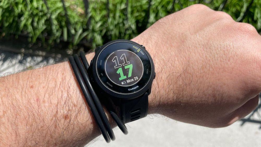 Garmin Forerunner 55 (popsci.com)