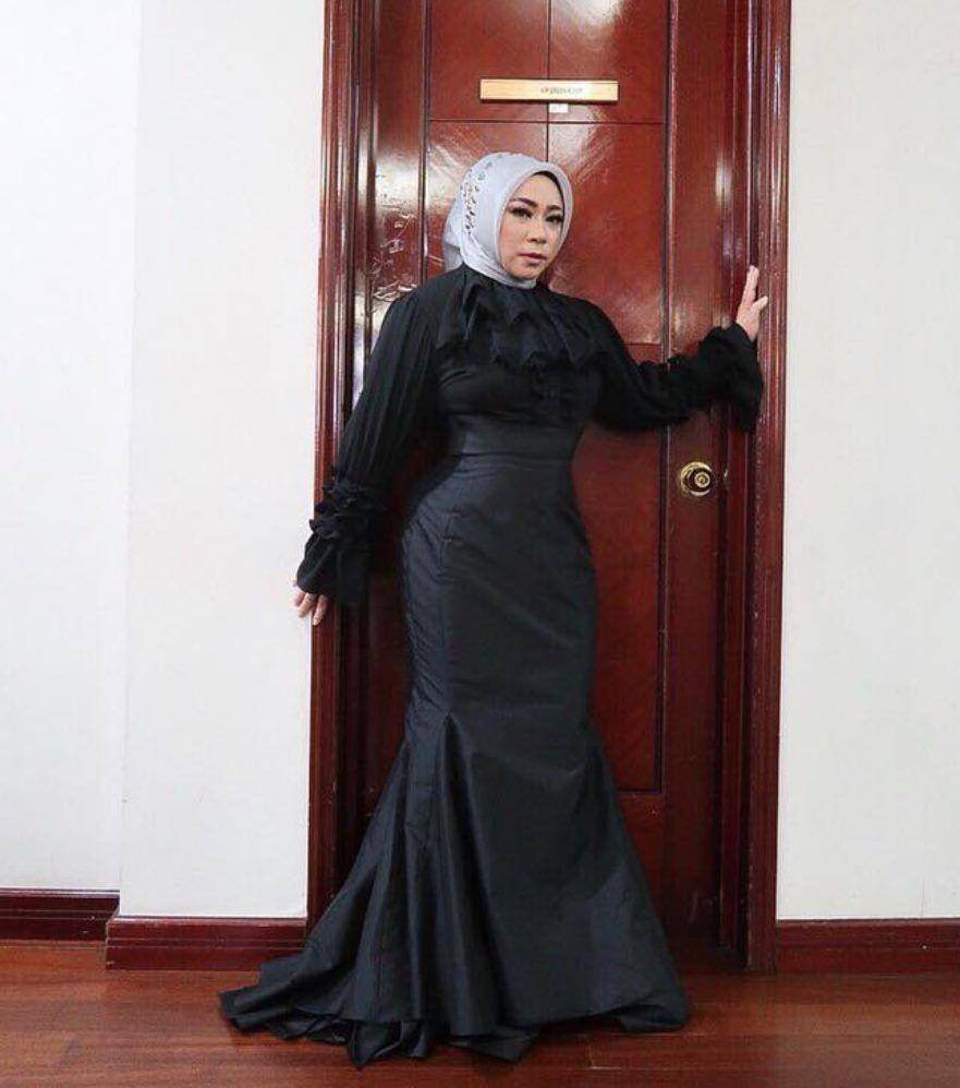 Melly Goeslaw (instagram.com/melly_goeslaw)