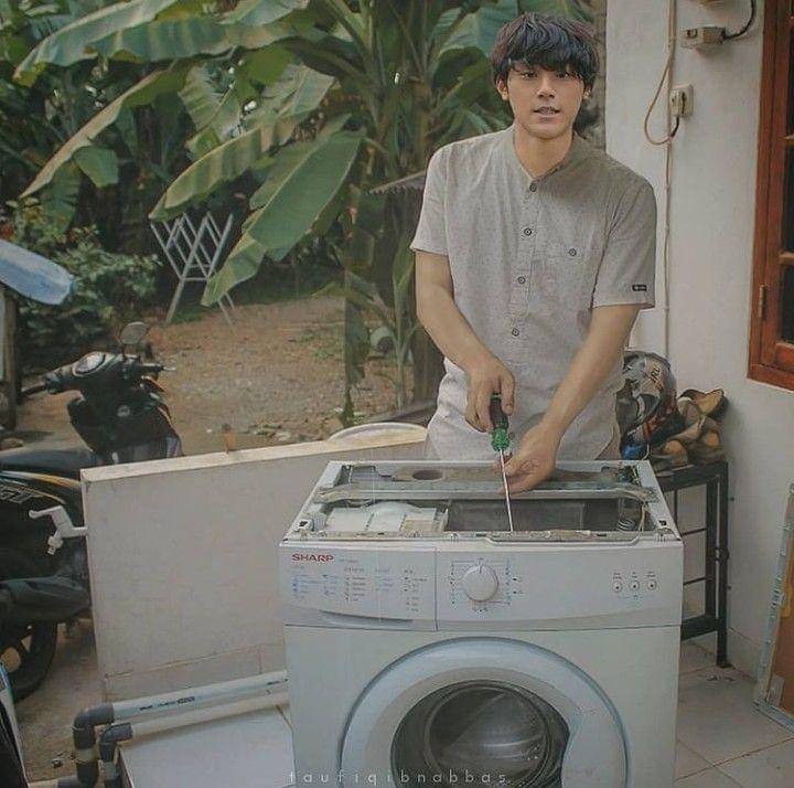 aktor Korea 'korban' editan Opicdesigns (instagram.com/opicdesigns)