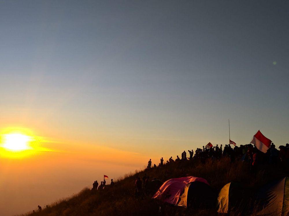 Jalur Pendakian Pemula di Gunung Penanggungan Mulai Dibuka