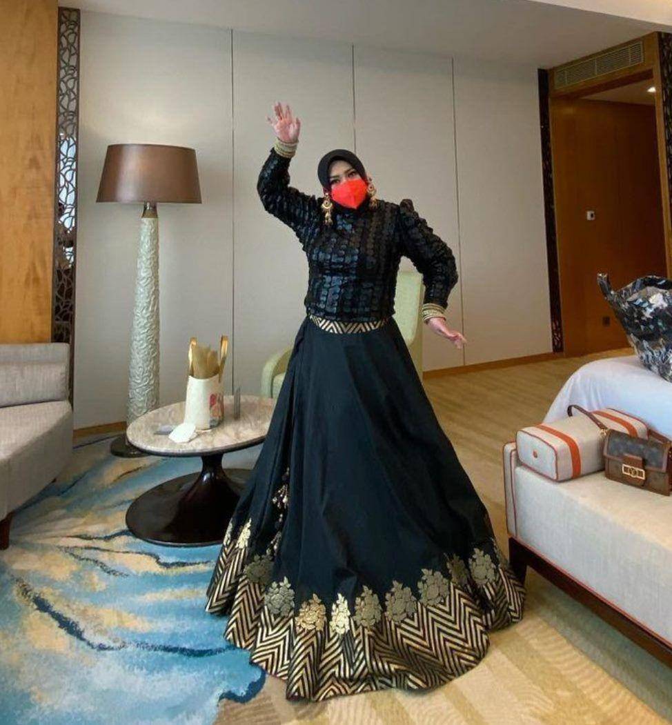 Melly Goeslaw (instagram.com/melly_goeslaw)