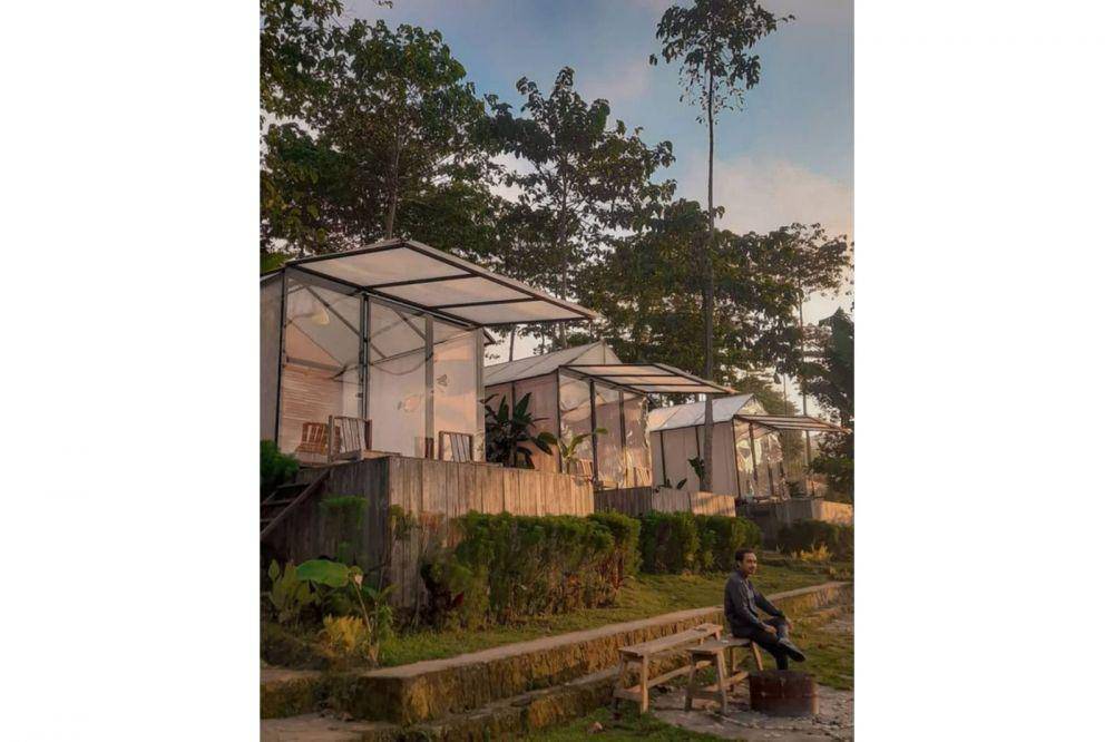 Ciremai Land Glamping (instagram.com/ciremailand.glamping)