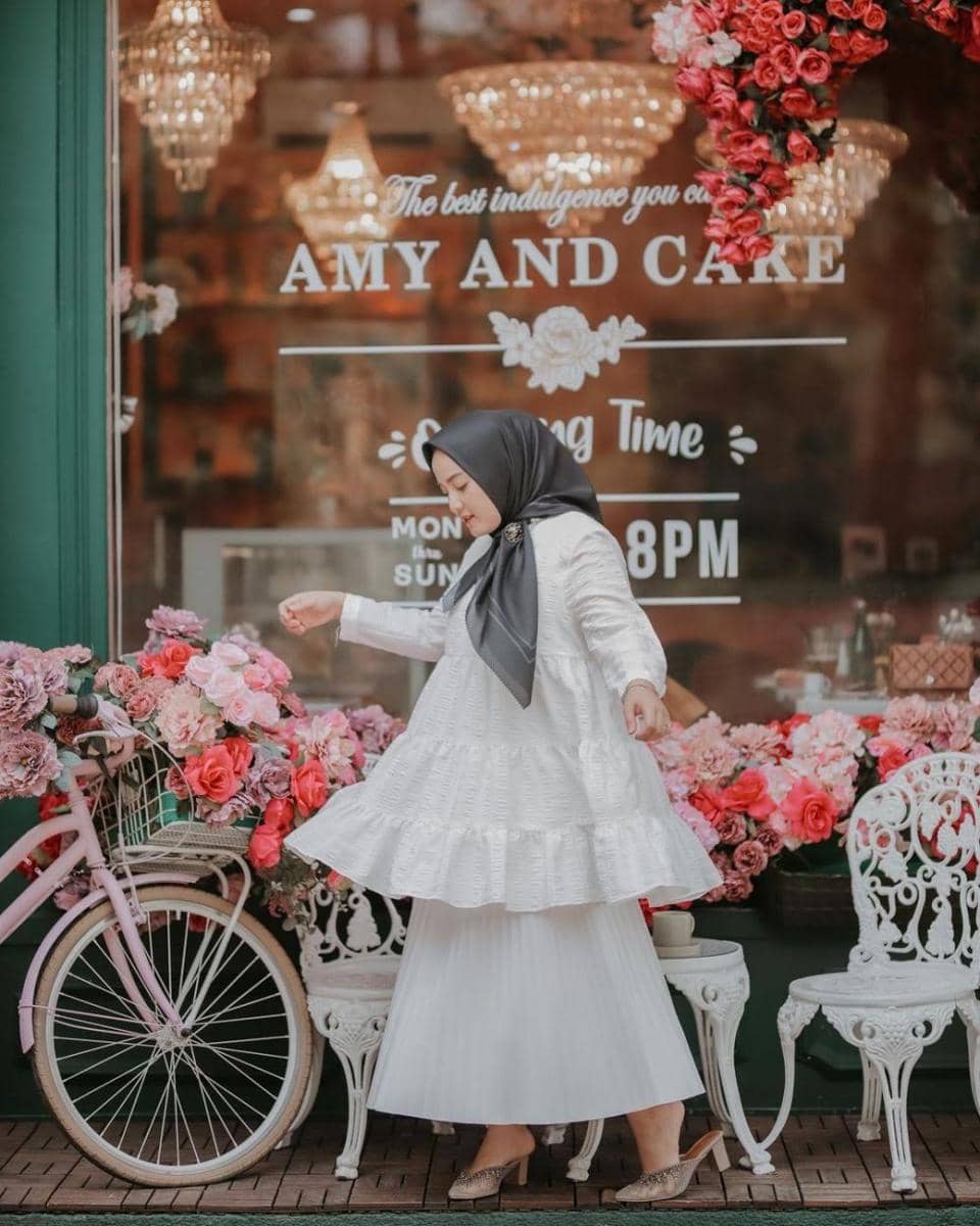 Outfit Zyta Delia. (instagram.com/zytadeliarahma/)