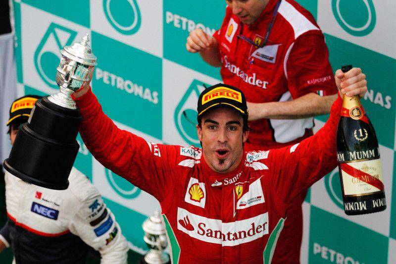 Fernando Alonso pada GP Malaysia 2012 (bleacherreport.com)