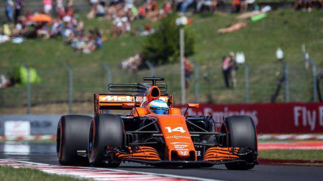 Fernando Alonso pada GP Hungaria 2017 (formula1.com)