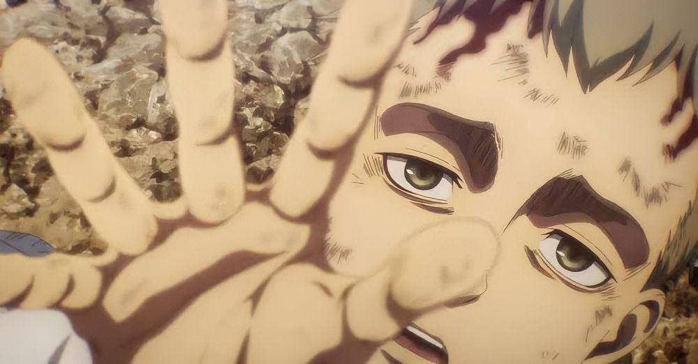 Falco kehilangan kesadaran di medan perang. (dok. MAPPA/Attack on Titan: The Final Season)