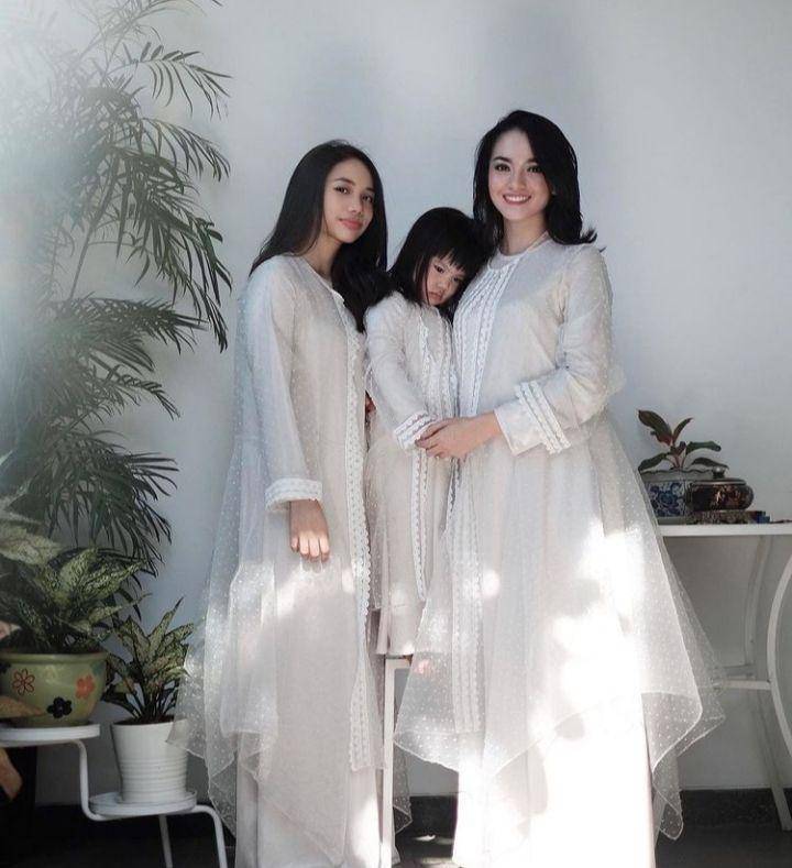 Ririen Ekawatin dan Sang Putri (instagram.com/ririnekawati)