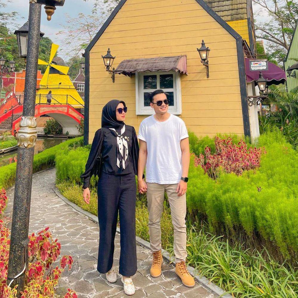 potret Ikbal Fauzi dan Novia Giana Nurjannah (instagram.com/noviagianan)