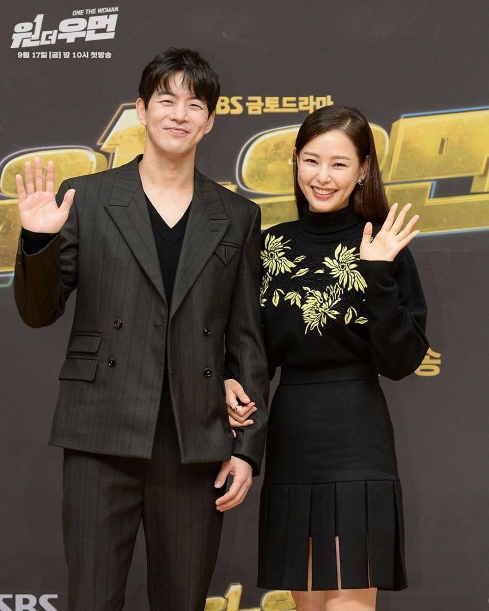 Lee Sang Yoon dan Honey Lee (instagram.com/sbsdrama.official)