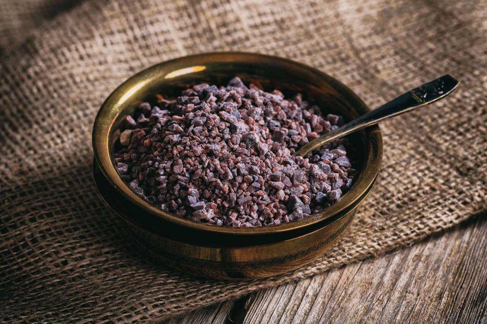 9 Manfaat Garam Hitam untuk Kesehatan, Lebih Sehat dari Garam Biasa?