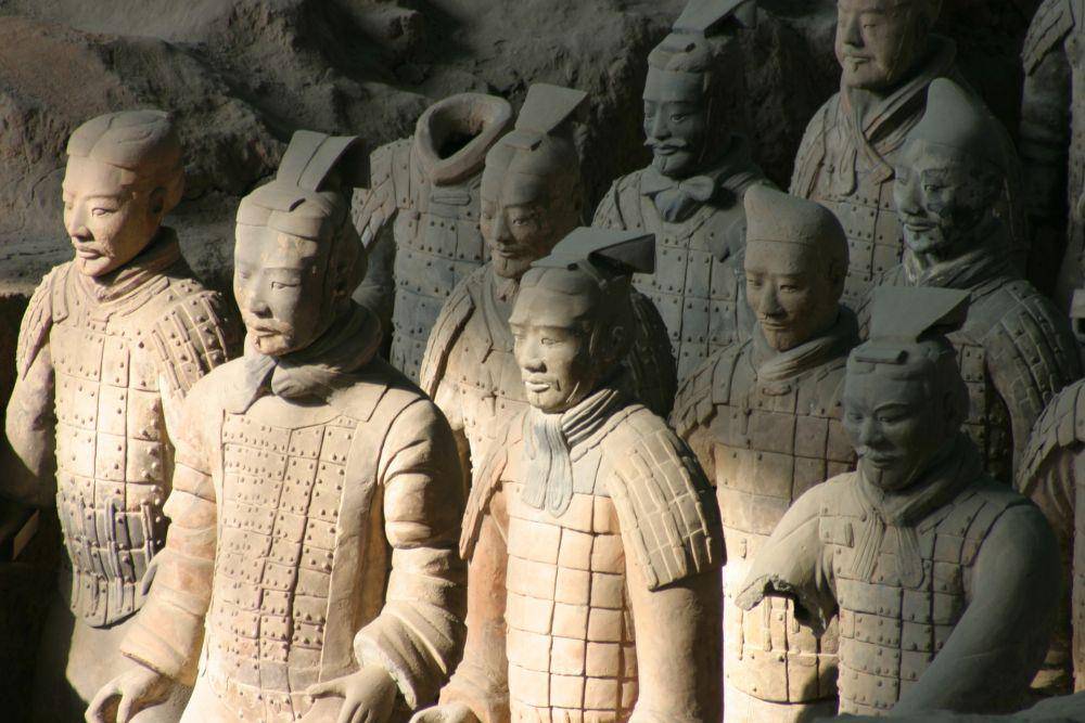 potret tentara terakota China kuno (pixABAY.COM/karl-ferdinand)