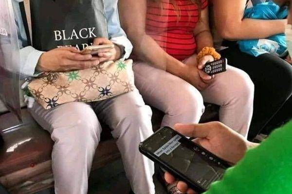potret tampil beda sendiri (instagram.com/lelucon.seru)