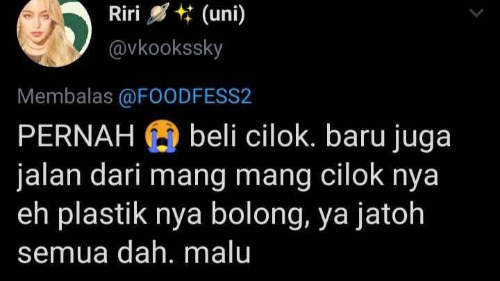cerita makanan jatuh di jalan (twitter.com/vkookssky)