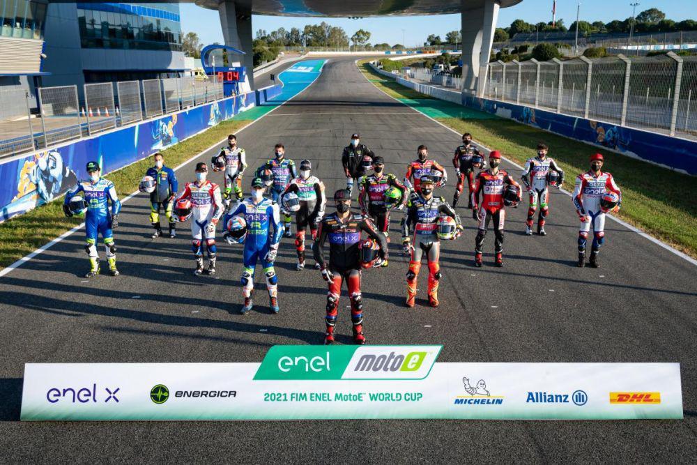 Para pembalap MotoE yang berkompetisi di musim 2021 (motogp.com)