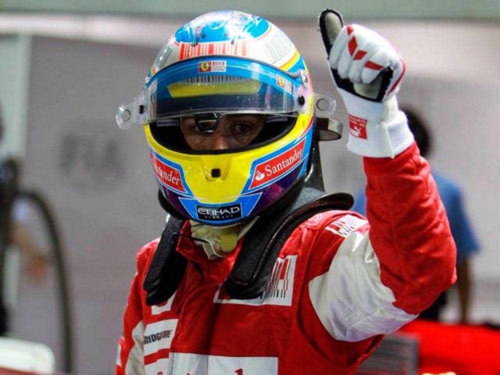 Fernando Alonso pada GP Singapura 2010 (senatus.net)