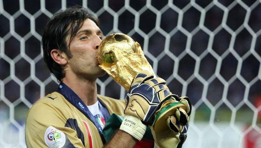 Gianluigi Buffon (90min.com)