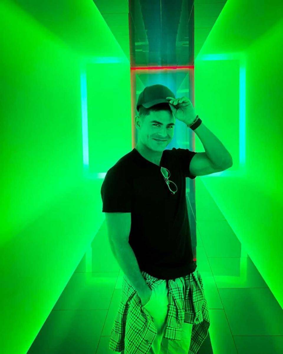 Zac Efron (instagram.com/zacefron)