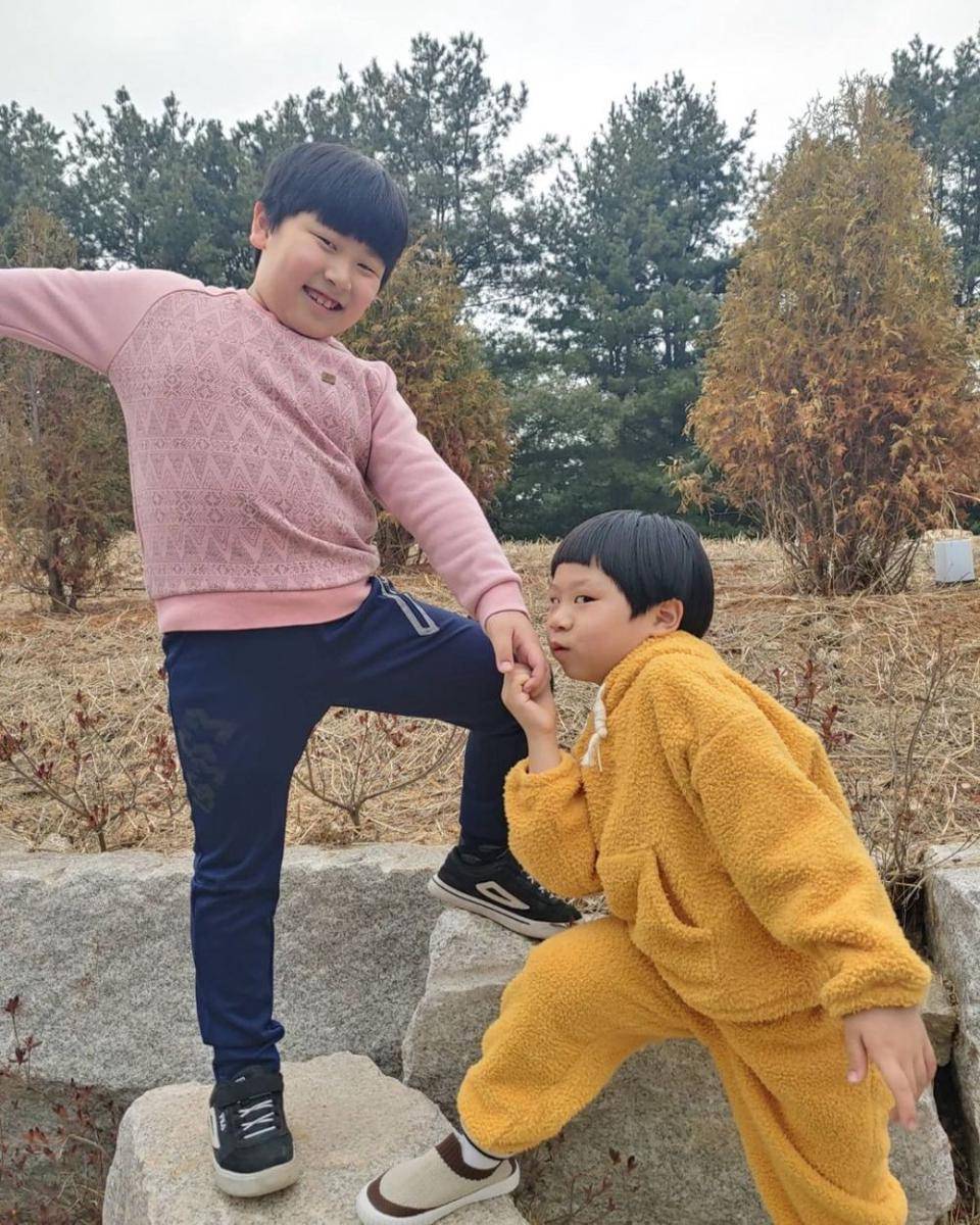 Kim Yul dan Kim Jun (instagram.com/k_im_yul_jun)