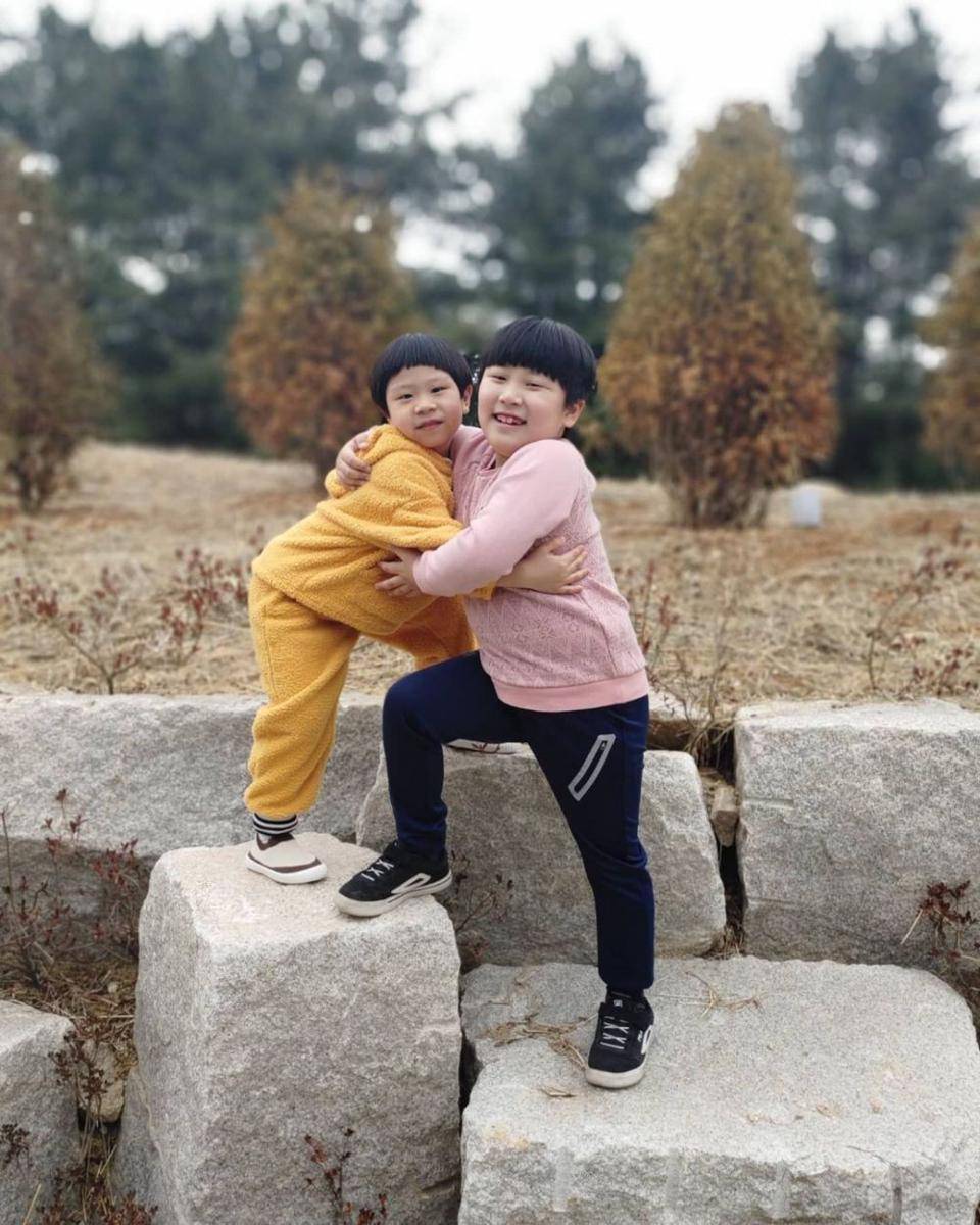 Kim Yul dan Kim Jun (instagram.com/k_im_yul_jun)