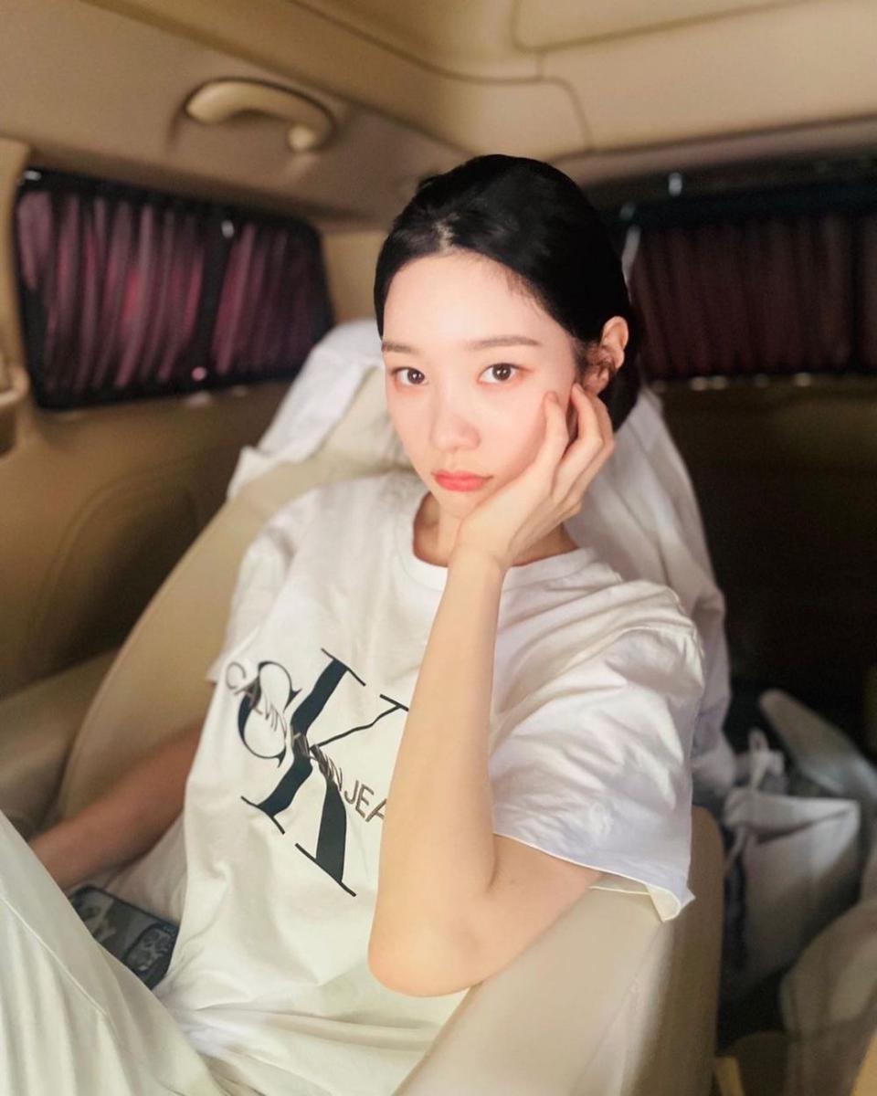 Chaeyeon DIA (instagram.com/j_chaeyeoni)