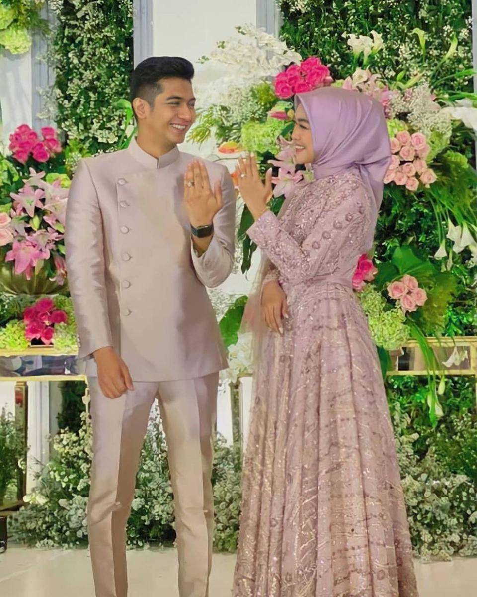 Lamaran Ria Ricis dan Teuku Ryan. (Instagram.com/neenastudio78)