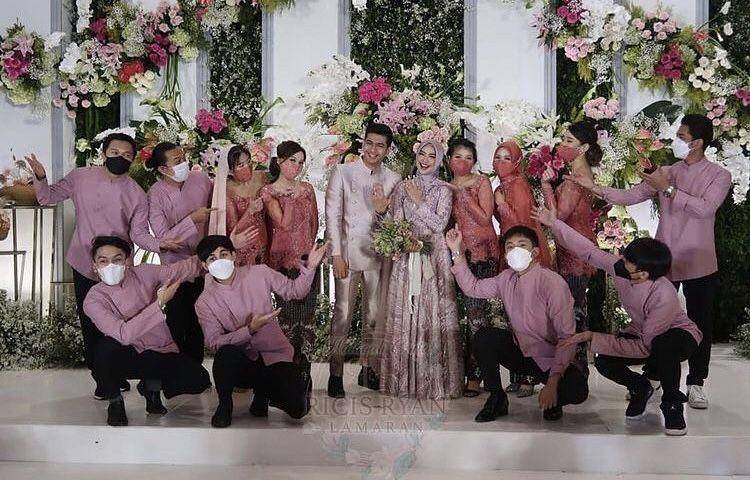 Bridesmaid ricis (Instagram.com/vazoachmad)