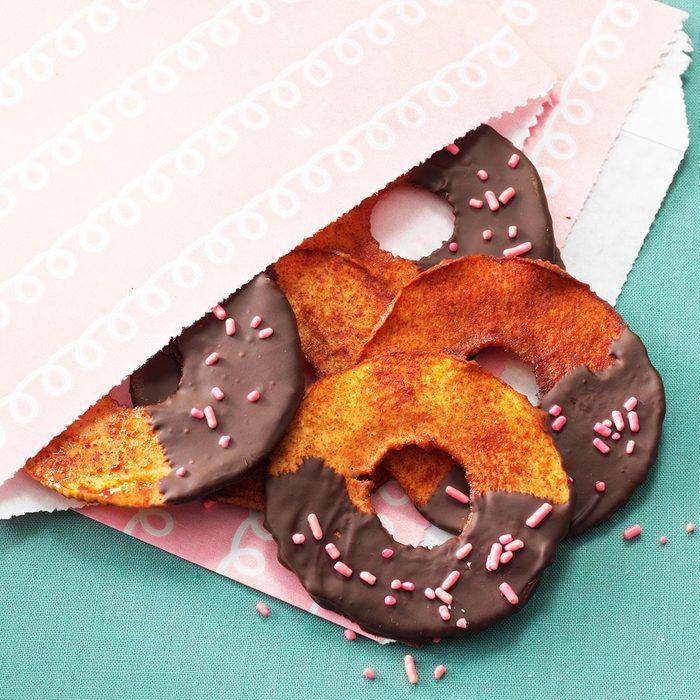 ilustrasi chocolate apple ring (tasteofhome.com/Taste of Home)